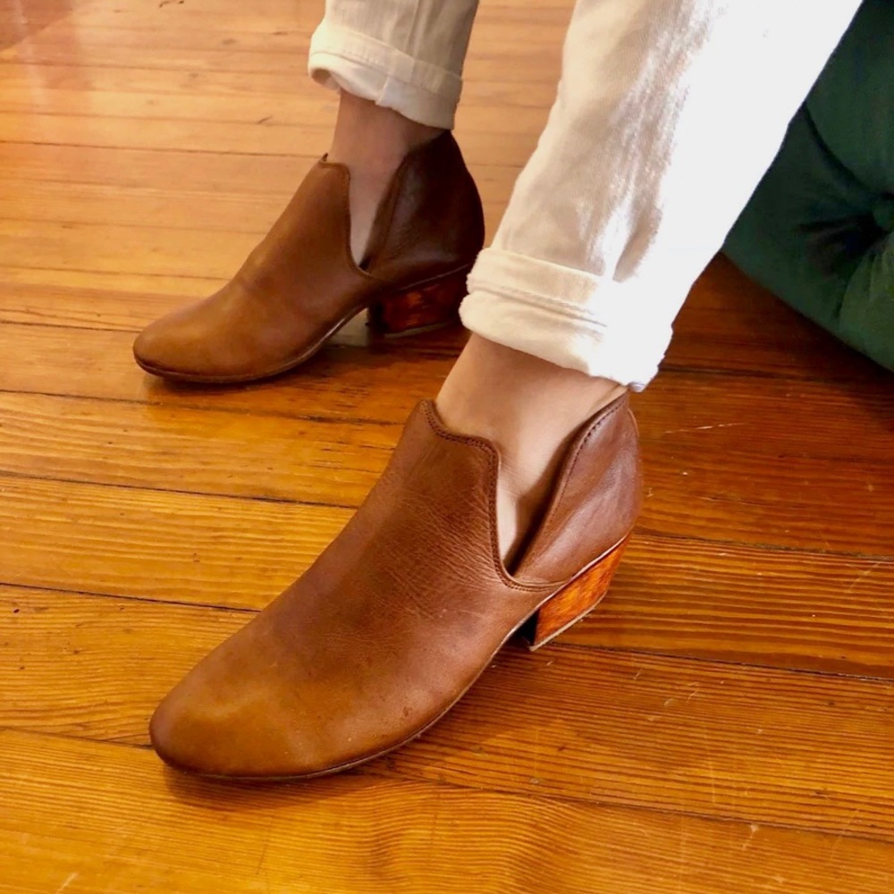 Leather Tierra Vaquera Heeled Ankle Booties, Teysha Handmade In Guatemala